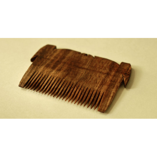 Wooden comb ~ Tribal markings { 1 }